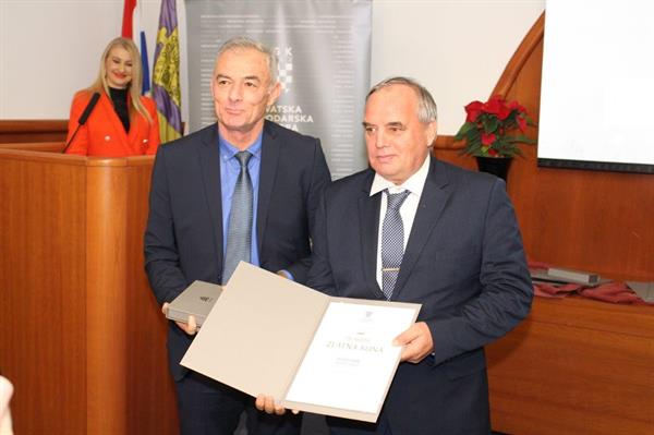 Član Društva inovatora DIATUS Split BORIS UKIĆ dobitnik je priznanja Plaketa Zlatna kuna za inovaciju
