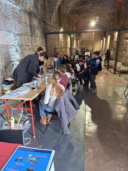 Otvorena manifestacija "Znanost dolazi u grad" u Splitu